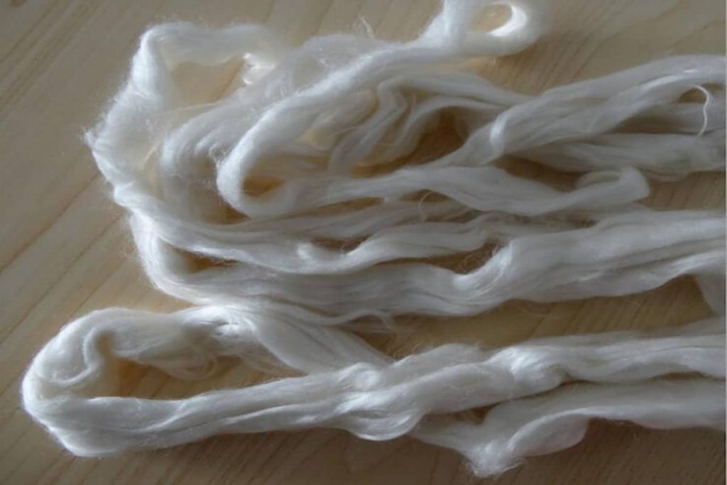 buy the best types of white silk thread at a cheap price