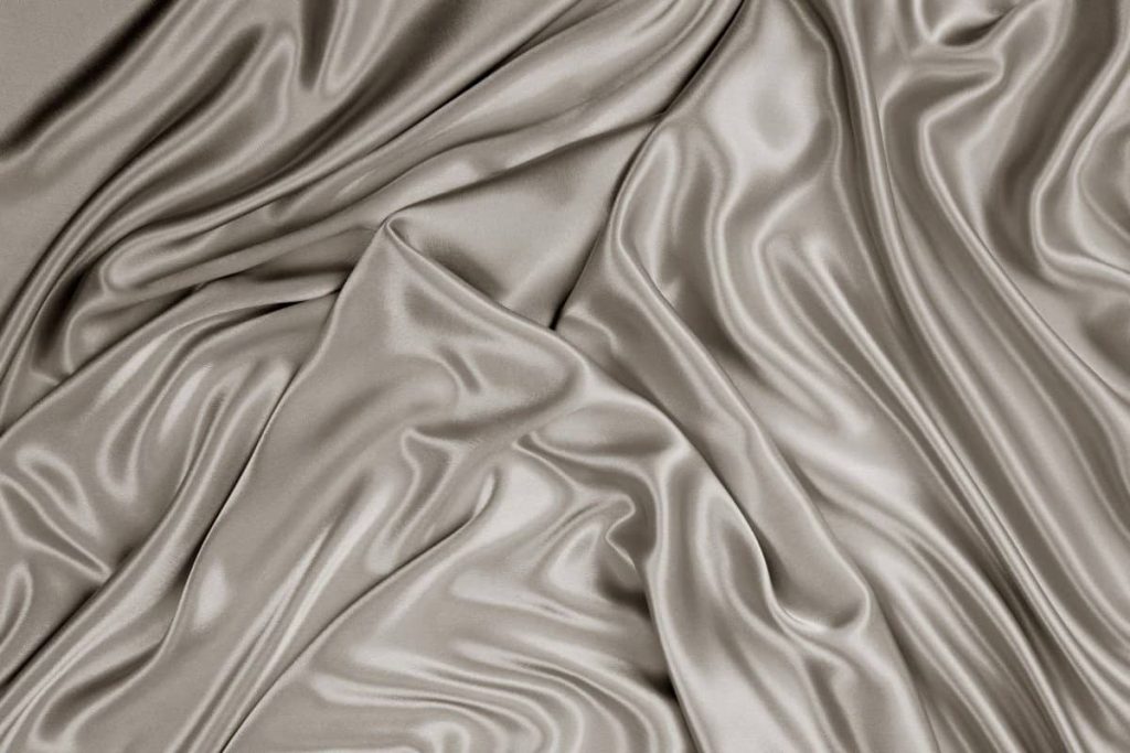 Silk Tricot Fabric; Circular Weaves Sturdy High Resistance Not Irritated Skin